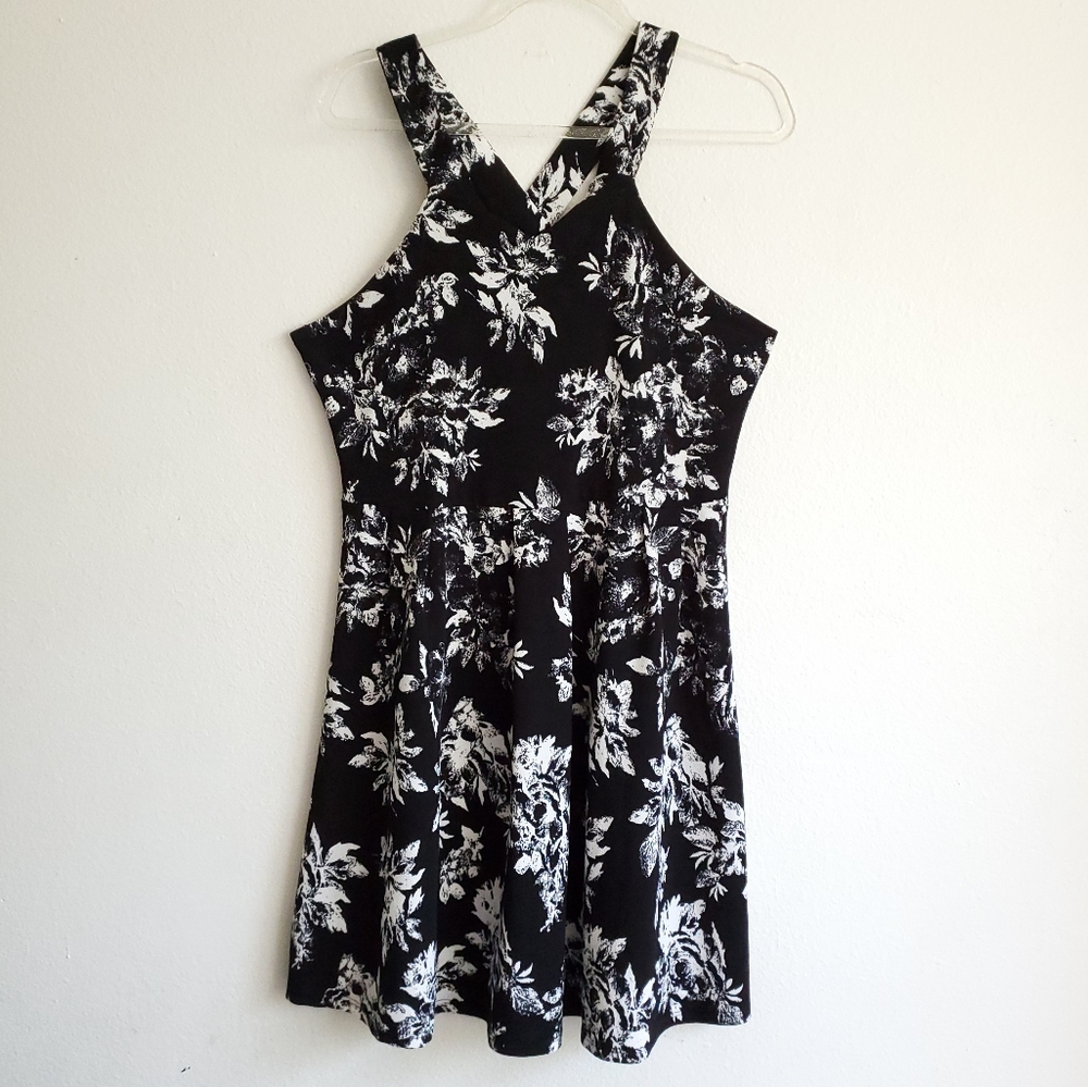 Flower print summer dress size L